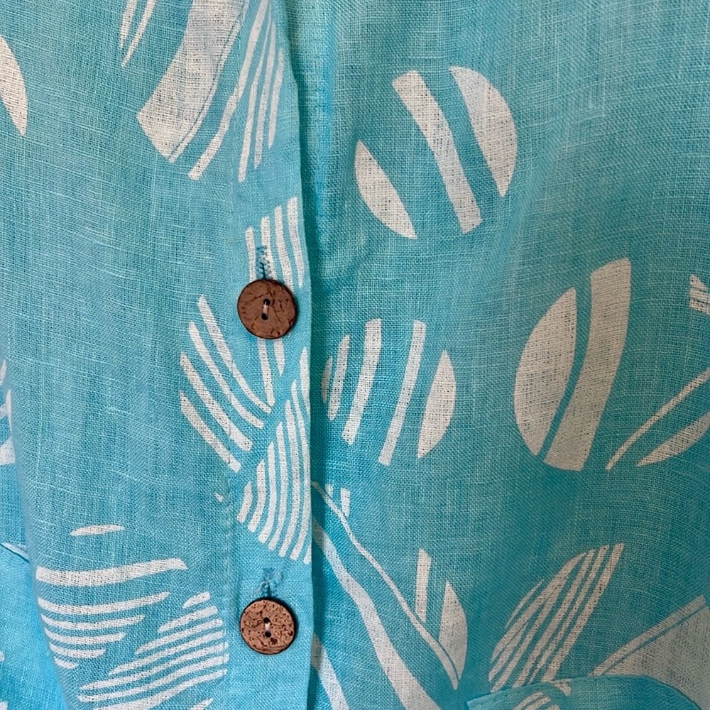 Avolto Turquoise Button-Up Linen Hooded Top - Picture 6 of 10